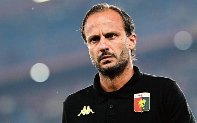 ジェノアがジラルディーノ監督を解任へ　後任は新戦力バロテッリと不仲の…？