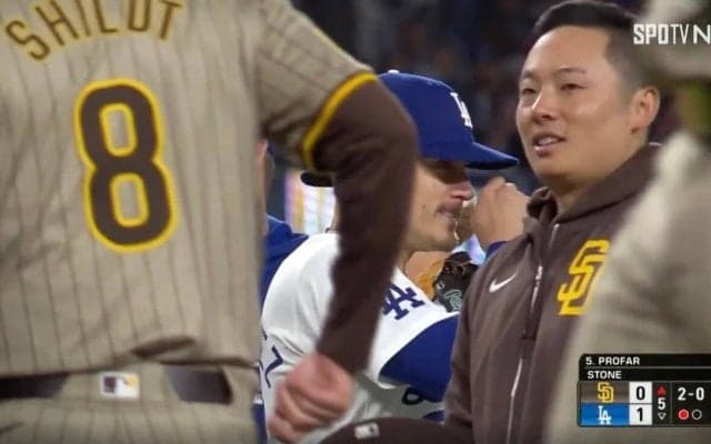 何が起きてた？ 大谷翔平＆松井裕樹、乱闘現場で“想定外のハプニング”「どうしたw」 まさかの展開に…「ウソだろw」「反則でしょ」