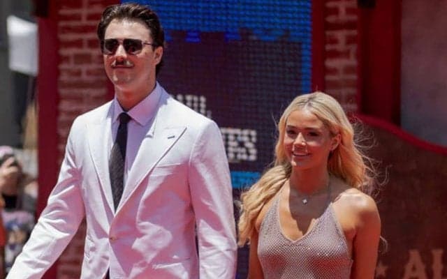 金髪美女が“問題発言”でファン物議　大谷翔平は「あなたのボーイフレンドではない」