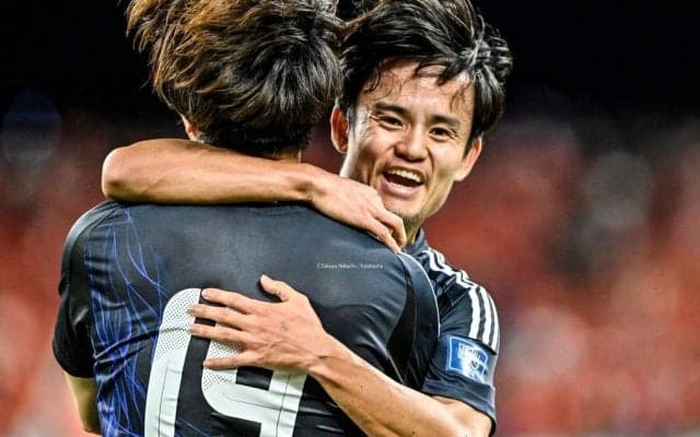 【先発5人入れ替えの日本代表の中国戦。アピールできたのは誰か？(1)】久保建英は先制点演出で存在感示す。試合後に口にした収穫とは……田中碧は「3バックの2ボランチ」で適応途上