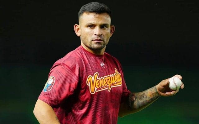 侍Jに難敵…ベネズエラ首脳陣に“懐かしき人物”　日本をよく知る37歳に「情報を得る」