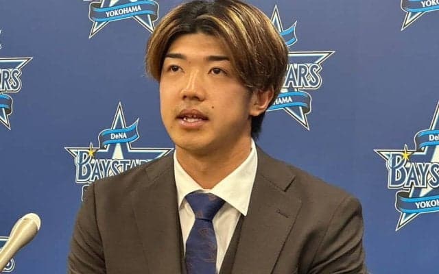DeNA梶原が約3倍の2200万円で契約更改　「評価していただいた」…3年目の大ブレーク