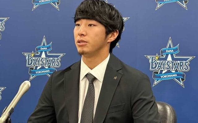 DeNA・度会が2600万円で更改　1000万円増も「もっとやれた」…来季は「首位打者を取る気持ちで」