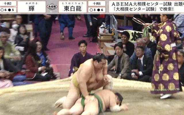 巨漢力士のビンタで“一撃”KO 「右フックだ」「重いの入った」倒れた力士はフラフラ