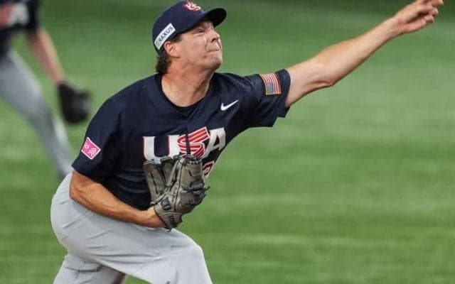 44歳ヒルの投球術を侍ジャパン井端監督も絶賛「スピードボールはないが…」　日本打線を4回1安打ピッチング【プレミア12】