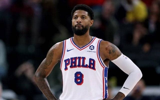 シクサーズのポール・ジョージが左ヒザの骨挫傷のため最低2試合を欠場