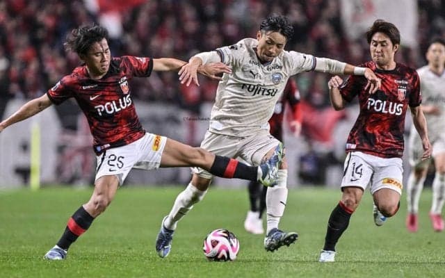 浦和と川崎が後半の45分間だけ行った試合の観客数は「3万5188人」！ 試合当日は平日19時開催で「2万214人」が駆け付けるも、1万5千人がプラスされたワケ