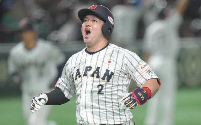 【プレミア12】井端ジャパンが逆転で難敵・ベネズエラを撃破 １イニング６得点の猛攻はなぜ生まれたのか？