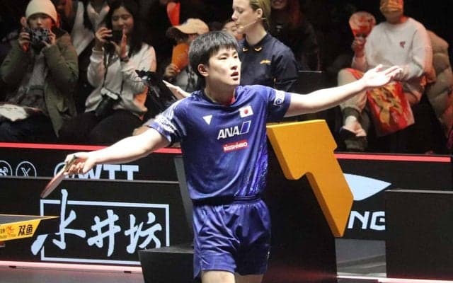 張本智和が力説した圧巻パフォーマンスの裏側　世界2位の林詩棟撃破に連呼した「たまたま」の正体【WTTファイナルズ福岡】