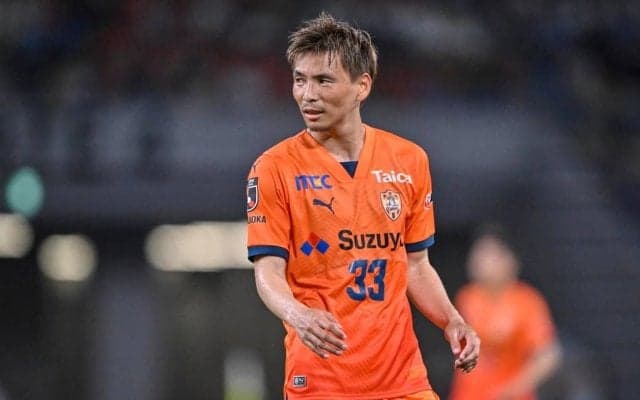 【J2「24年ベストイレブン」】リーグ優勝＆J1昇格の清水からはCBとチームの中心＆観客を魅了し続けた36歳MFを選出【GK・DF・MF編】