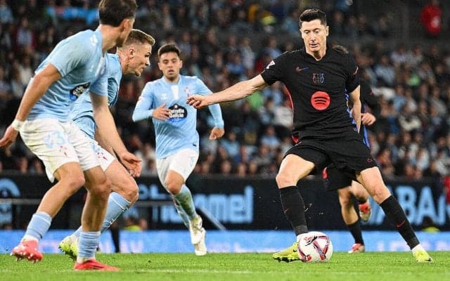 バルセロナが難所バライードスで痛恨ドロー…2点先行も後半終盤のカサド退場からミス絡みの連続失点【ラ・リーガ】