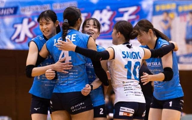 【バレー】ブレス対カノア。首位攻防戦はブレス浜松が勝利。移籍加入の司令塔・坂口莉乃「私がブレスのスピードバレーを支配します」　V女子