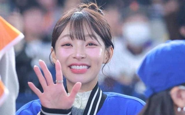 侍ジャパン戦に“天使”降臨「可愛すぎ」　緊急来日の美女騒然に「人形かと思った」