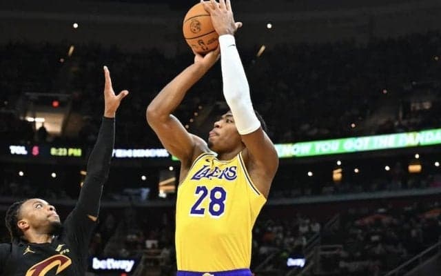 八村塁が復帰戦で10得点もレイカーズはナゲッツに黒星…後半に大きく失速して2連敗に