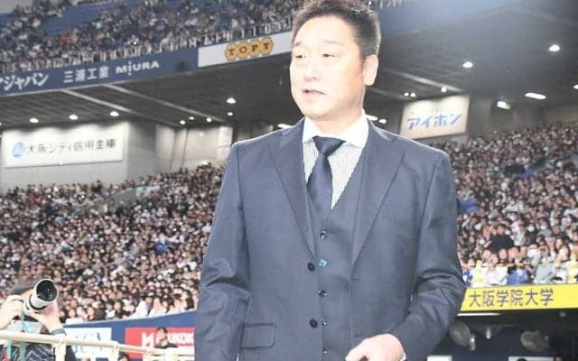 オリ中嶋前監督、ファン感に電撃登場　爆笑さらう「悪い部分は私とT-岡田が持って出ていきます」