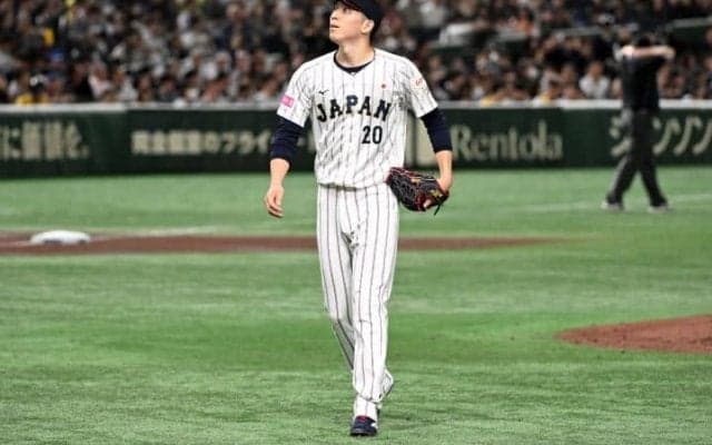 全勝の侍ジャパンに暗雲　戸郷翔征が“まさか”の2被弾4失点…打線は5回まで無得点に抑え込まれる【プレミア12】