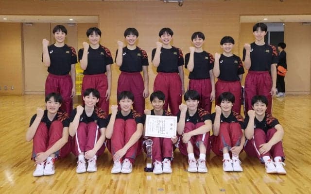 下北沢成徳が東京女子Vで全国切符　主将のイェーモン・ミャ「最後は気合と根性で」／春高バレー
