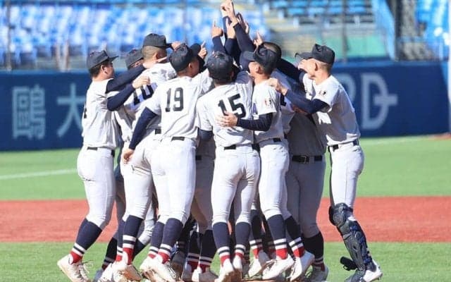 横浜高が27年ぶり2度目の神宮大会制覇　松坂氏擁した1997年以来…広島商は初優勝ならず