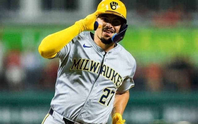 ド軍「最有力」のはずが…争奪戦に発展か　打点2位のFAアダメス、“人気急騰”のワケ