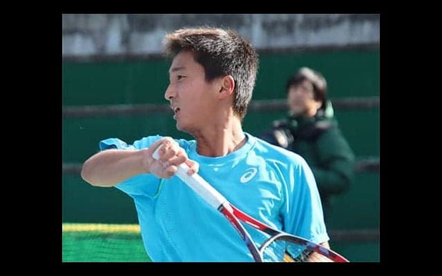 望月慎太郎が初戦突破、次戦は西岡