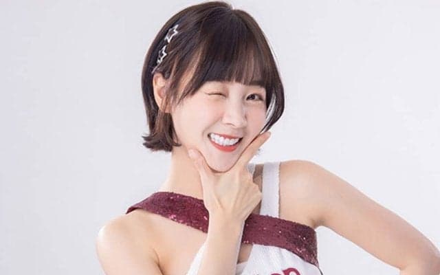 自費で来日の美女チアが「超かわいい」　日本に届けた感謝に感動の声「勝利の女神」