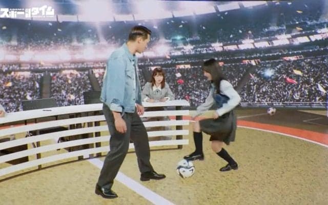 一体何が！？“僕青”青木宙帆がマルセイユルーレットで元日本代表を翻弄！軽やかすぎる足技にファン騒然「ジダンターンだ」