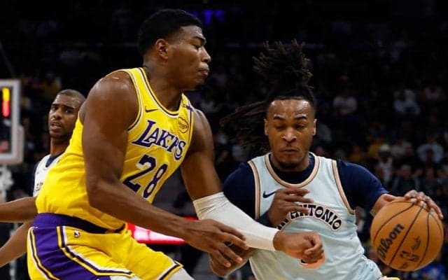 レイカーズの八村塁が16得点を挙げ勝利に貢献…新人コネクトはチームハイの20得点