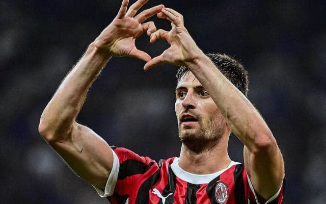 ミラン生え抜きのガッビアが新契約にサイン！　今季デルビーでは決勝点も記録