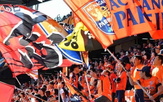 長野MF碓井鉄平が現役引退…プロ生活11年で長崎、群馬、富山でもプレー「本当に幸せな時間を過ごすことができました」