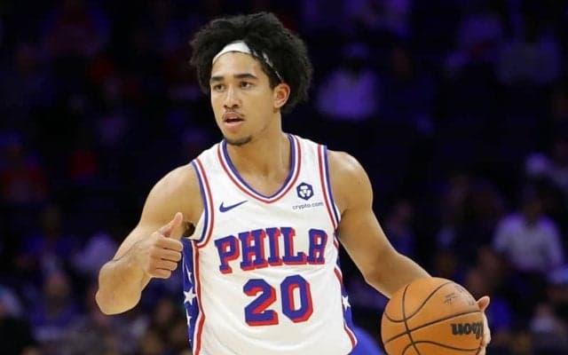 最新版ルーキーランキングが公開…トップはシクサ-ズで奮戦中のジャレッド・マケイン