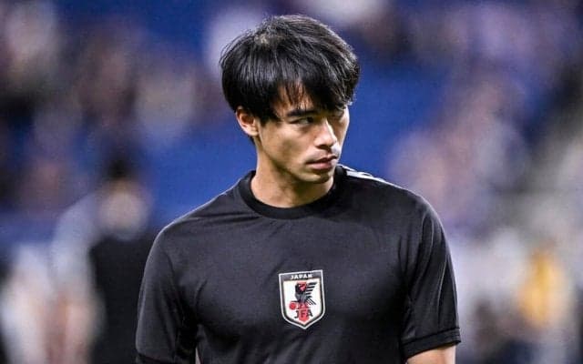 「また決めたか！膝スラも完璧」三笘薫の死角からの豪快ヘッド弾＆美しい膝スラに称賛！「突然現れる動きだから防ぎようがない」「膝スラがキャリア最高に上手かった」の声