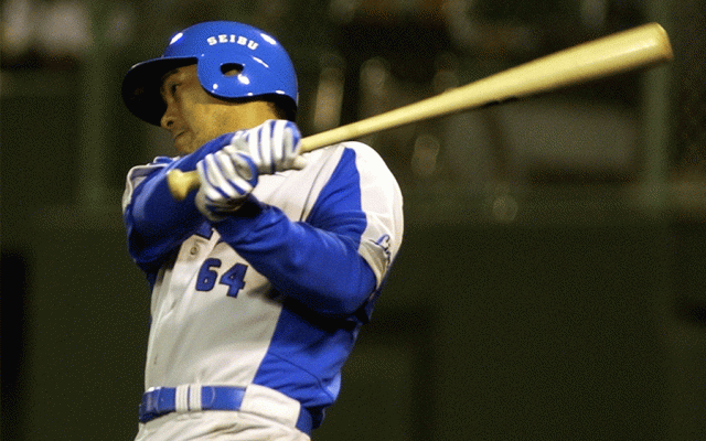 プロ15年で頭部死球が13回「下手だった」　ヘルメット陥没の衝撃…戦力外を受け入れたワケ