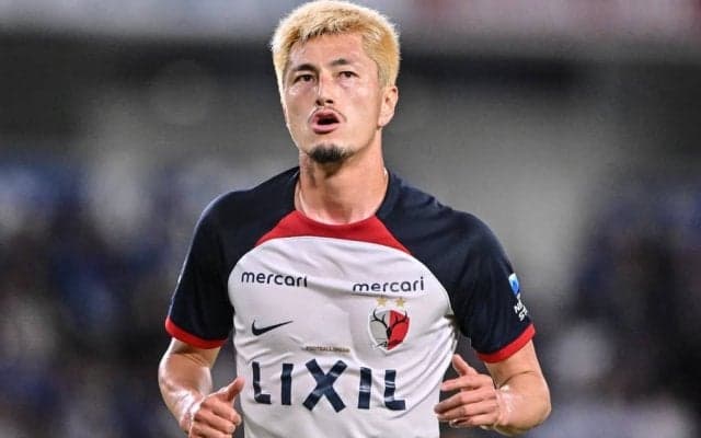 「一瞬時が止まった」J1鹿島FW鈴木優磨の左足ダイレクトボレー弾に「ワールドクラス」の声！「スーパーゴール」「激ウマシュートからセレブレーションまで最高」と称賛続々