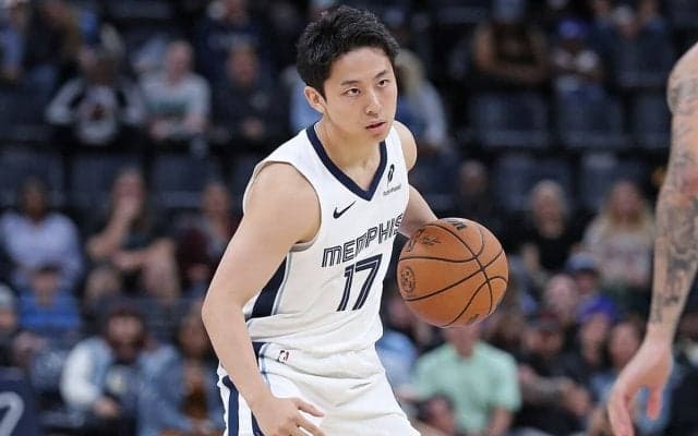 好スタッツの河村勇輝は「プレーメイキングの達人」　Gリーグで最多タイの15得点、今季2度目のダブルダブルに記者も熱視線