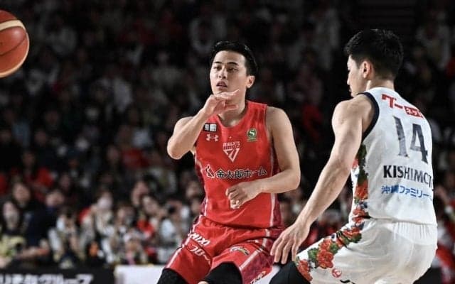 勝負所で富樫勇樹が大爆発…渡邊雄太もダブルダブルを挙げて千葉Jが琉球に連勝を飾る