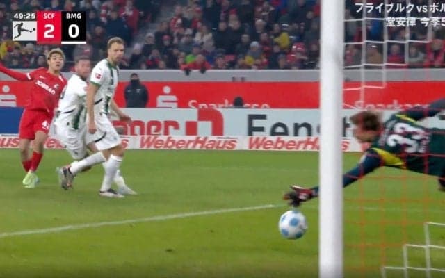 衝撃の「4%」 堂安律、とんでもないスーパーゴールに「ドン引き」 エグすぎる“超高難度ショット”が「もはや神」「振り早っ！」