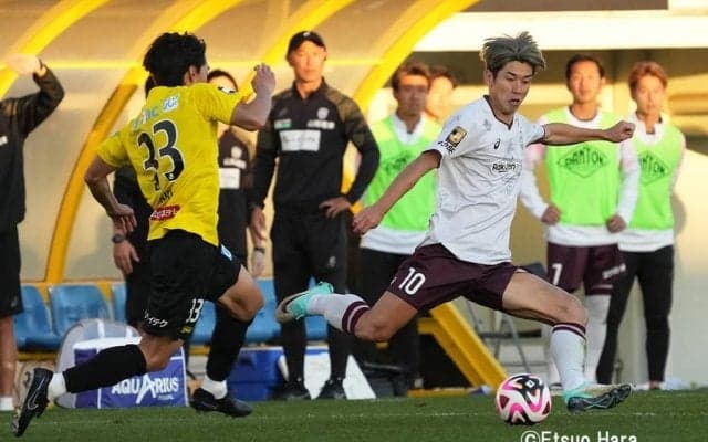 柏の5試合連続を生んだ｢17分間｣の追加タイム、神戸を救った｢4分間｣のオンリー・レビュー【Jリーグ優勝争いを左右｢柏VS神戸戦｣のVARは正しかったのか】(1)