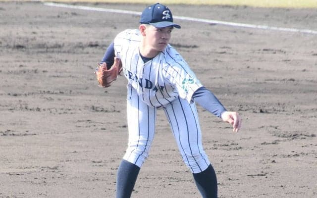 投手歴３年ちょっとで大学日本代表候補 仙台大の１年生左腕は「これぞ天才」という超逸材