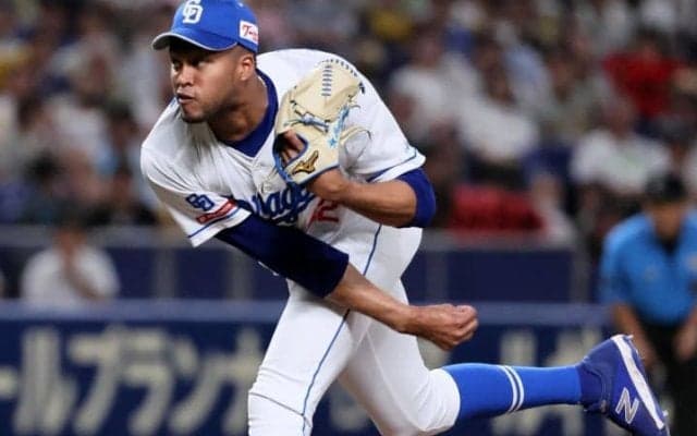 大山逃がした巨人も参戦で争奪戦激化か　移籍市場最大のターゲット　Rマルティネスをめぐる「注目3球団」