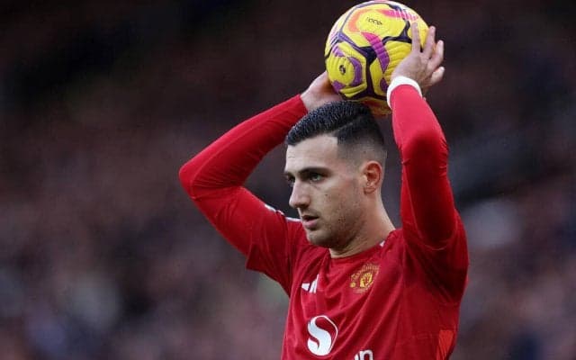 TAAの獲得を狙うレアル、代替OPはユナイテッドの右サイドバックか？