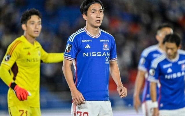 「虹がかかった」横浜FM天野純のACLE舞台での左足ビューティフル直接FK弾に称賛の嵐！「ホント俊輔の蹴り方に似てるな〜」「縦回転フリーキック炸裂」などの声