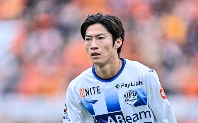 「プロの涙」「こっちまで涙止まらない」J1昇格PO敗退の山形MF土居聖真が試合後に流した悔し涙にサポーターの声が響く！「みんなの力で土居をJ1に連れて行こう！」の声