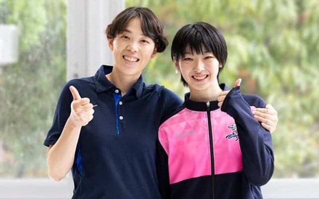 【バレー】ブリリアントアリーズジュニア・藤岡智恵美監督「可能性は誰にも決められない」、西澤紗希さん「一人のプレーヤーとしてコートに立たせてもらっています」