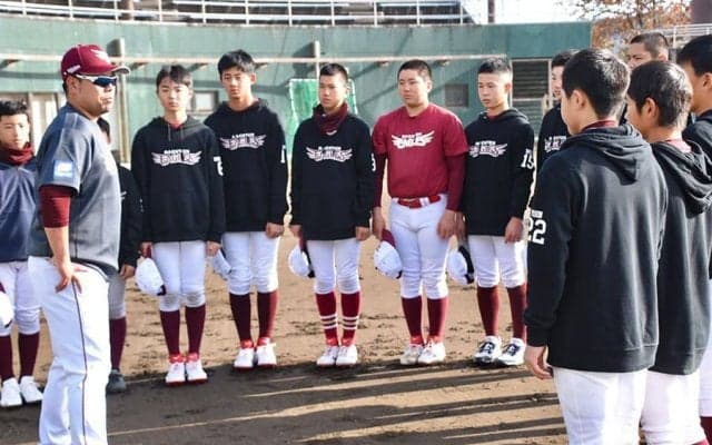 NPBジュニア監督が懸念する小学生の“同調傾向”　逸材にも「あえての厳しさ」を課すワケ