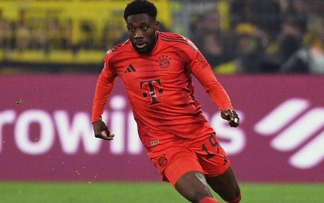 メガクラブ関心もアルフォンソ・デイビスは残留か？　契約延長へ気持ち傾く