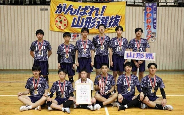 JOC杯出場予定の北海道、東北の8チームが横手わか杉カップ東日本中学大会で熱戦