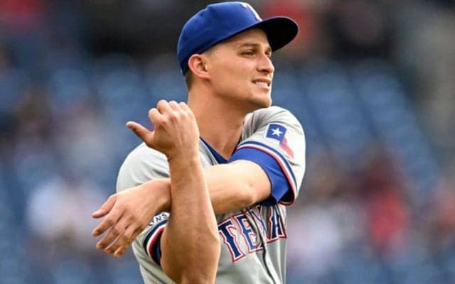 488億円男の美人妻が「ビューティフル」　“アツアツ報告”にファン「最もキュート」