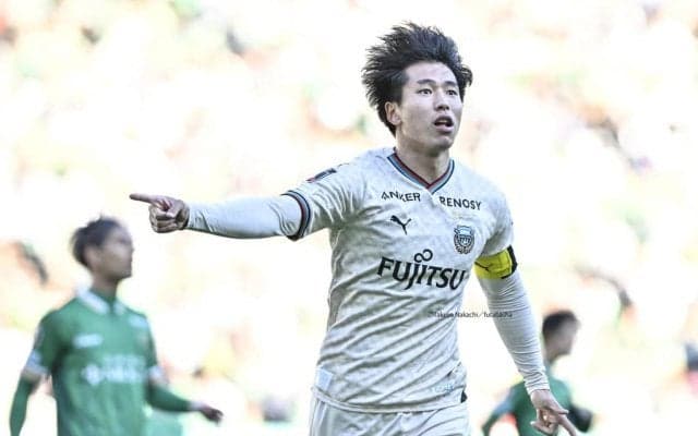 【川崎・山田新が感じさせる得点王になるための1試合6得点の可能性(2)】2か月前に電話をした宮代大聖と、「絶対に勝って送り出したい」と話す鬼木監督の存在……2つの刺激が山田を動かす