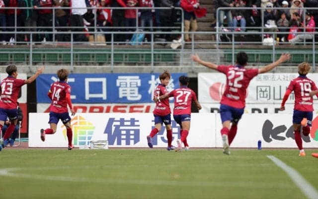 岡山がJ参入16年でJ1初昇格！ 末吉塁のファインゴールに途中出場ルカオが仕事、仙台を振り切る【J1昇格プレーオフ】