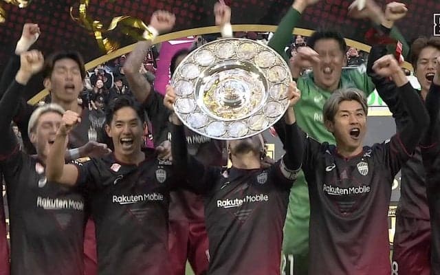 Jリーグ最終順位が確定 神戸がクラブ初の連覇、名門・磐田は昇格1年で通算4度目の降格【全順位＆試合結果】